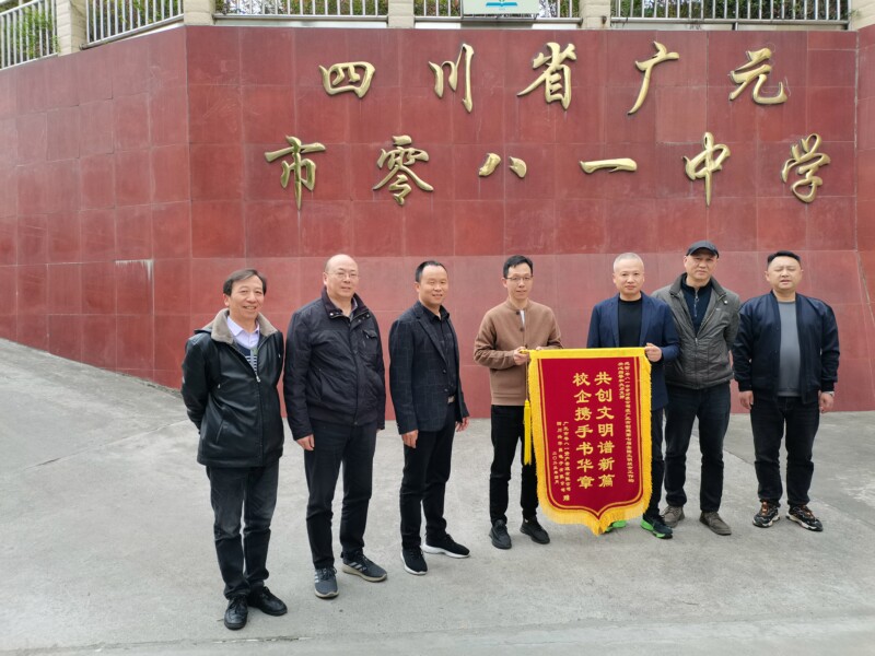缩略图.jpg
